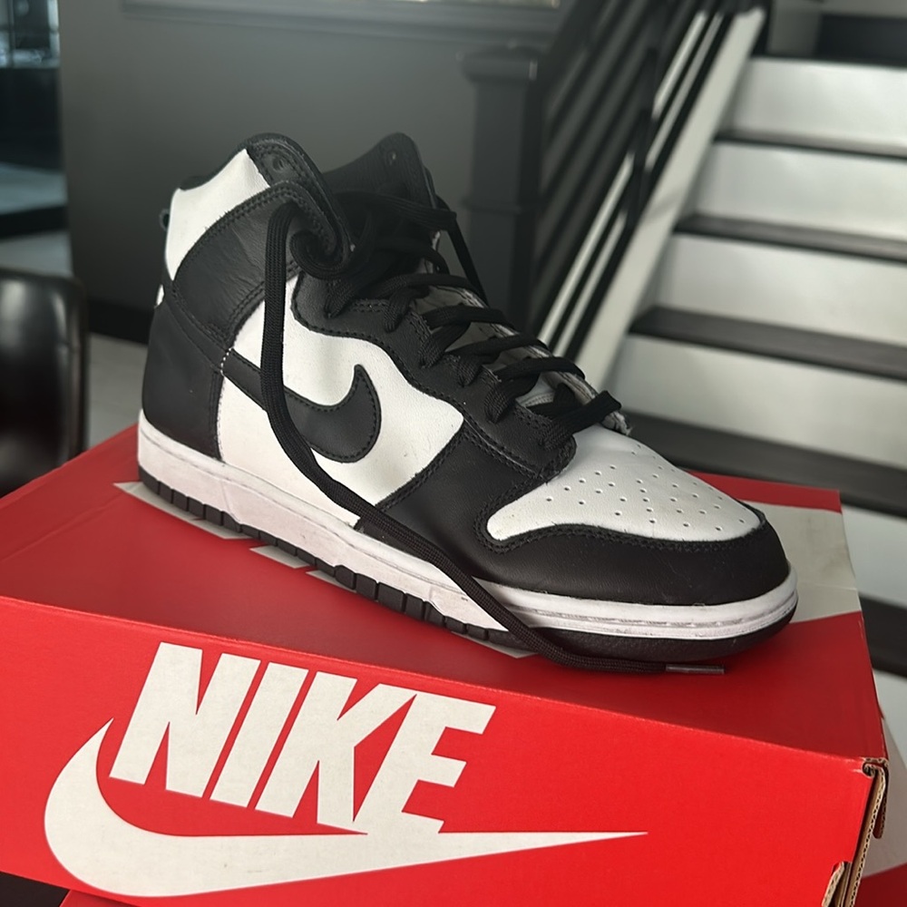 Black and white Nike dunk high retros